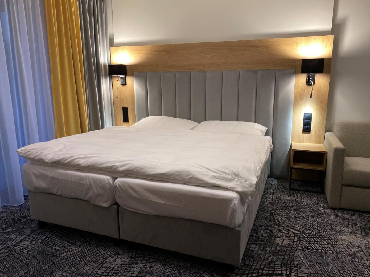 Apartment Friends Besenova - Free Swinning Pool Экстерьер фото