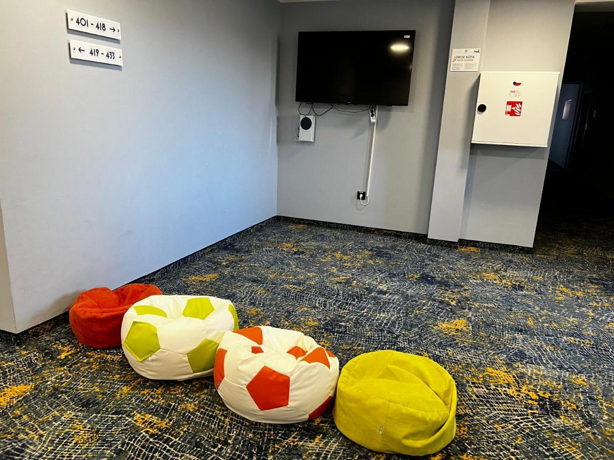 Apartment Friends Besenova - Free Swinning Pool Экстерьер фото